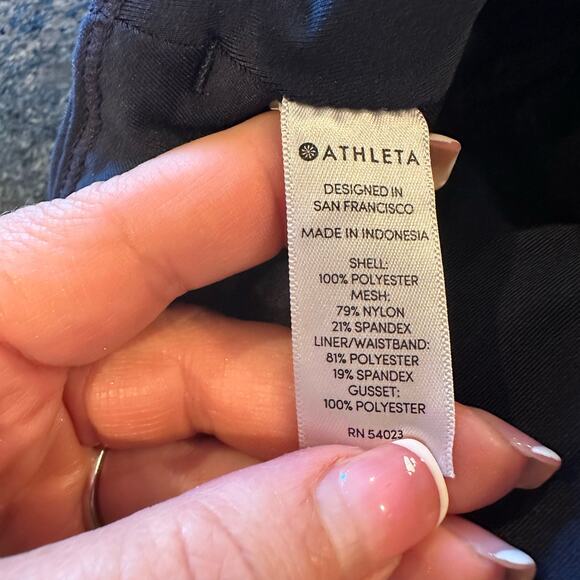 Athleta Laser Run Skort In Navy Size Small Tennis Golf Gorpcore - Picture 14 of 15